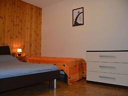 Hilltop Chalet in Antey-Saint-André near Ski Area