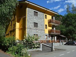 Hilltop Chalet in Antey-Saint-André near Ski Area