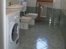 Hilltop Chalet in Antey-Saint-André near Ski Area