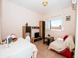 Apartment in Dalmatia for 4 Person