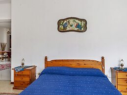 Simplistic Holiday Home in Imperia near Porto Maurizio