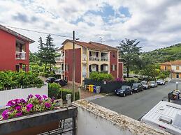 Simplistic Holiday Home in Imperia near Porto Maurizio