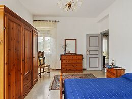 Simplistic Holiday Home in Imperia near Porto Maurizio