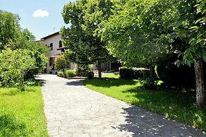 Belvilla by OYO Casale Preoni