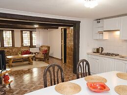 Apartment in Dar?owo With Garden