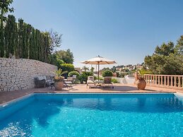 Enticing Villa in Benissa With Swimming Pool