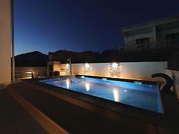 Serene Villa in Seline With Private Swimming Pool
