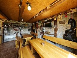 Charming Villa in Poličnik with Swimming Pool