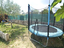 Charming Villa in Poličnik with Swimming Pool