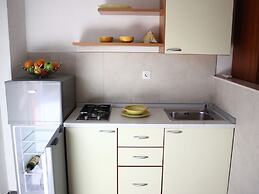 Exquisite Villa with Private Hot Tub in Grebaštica