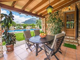 Belvilla by OYO Mavi