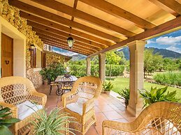 Belvilla by OYO Mavi