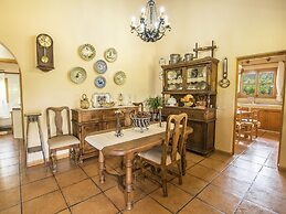 Belvilla by OYO Mavi