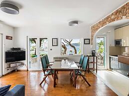 Beach Front Vacation Home, Private Beach, Boat Rental