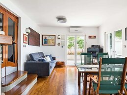 Beach Front Vacation Home, Private Beach, Boat Rental