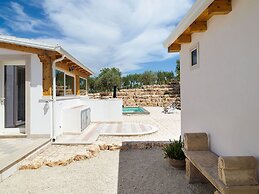 Belvilla by OYO Villa Kika