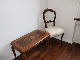 Snug Holiday Home near Lazise & Lake Garda with Olive Garden