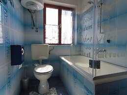 Spacious Apartment With Terrace, Near the Beach