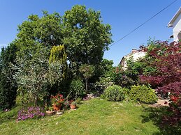 Spacious Apartment With Terrace, Near the Beach