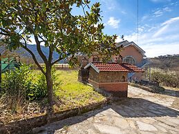 Belvilla by OYO Bright Flat in Monferrato