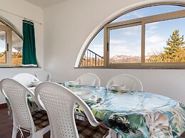 Belvilla by OYO Bright Flat in Monferrato