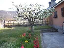 Apartment in Cassinelle With Garden & BBQ