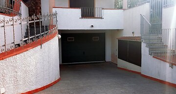 Residence With Swimming Pool Near the Sea