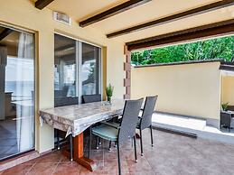 Exotic Holiday Home in Tribanj-Krušćica near Sea