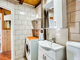 Exotic Holiday Home in Tribanj-Krušćica near Sea