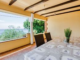 Exotic Holiday Home in Tribanj-Krušćica near Sea