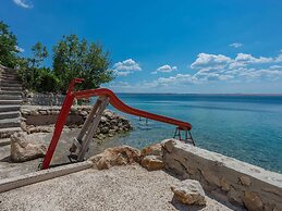 Exotic Holiday Home in Tribanj-Krušćica near Sea