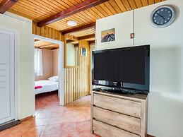 Exotic Holiday Home in Tribanj-Krušćica near Sea