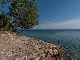 Exotic Holiday Home in Tribanj-Krušćica near Sea