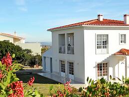 Oceanview Cliff Retreat