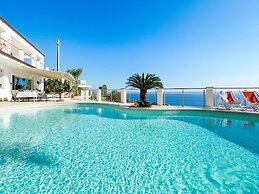 Villa With Panoramic Sea View Pool Near Taormina