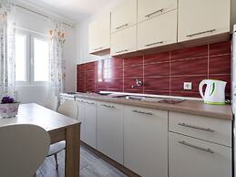 Simplistic Holiday Home in Rogoznica near Sea Beach