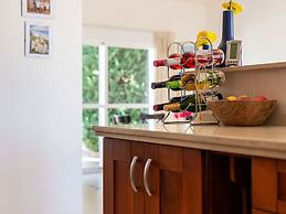 Detached Villa With a Large Private Swimming Pool