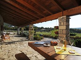Picturesque Mansion in Kozljak