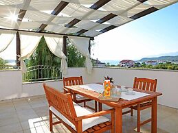 Modern Ground Floor Apartment With Private Terrace Near the Sea