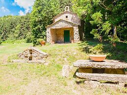 Belvilla by Oyo Eremo di Fieri