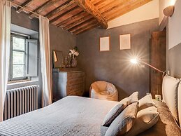 Historic Tuscan Villa With Charm