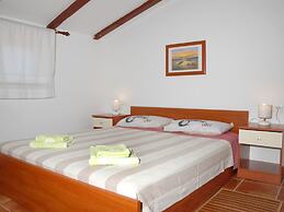 Holiday Home in Pula With Swimming Pool