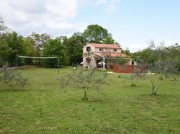 Holiday Home in Pula With Swimming Pool