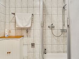 Pretty Apartment with Large Communal Terrace near Borstendorf