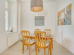 Pretty Apartment with Large Communal Terrace near Borstendorf