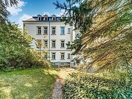 Pretty Apartment with Large Communal Terrace near Borstendorf