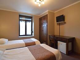 Luxury Holiday Home in Theux With Terrace and Playroom