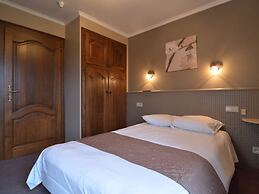 Luxury Holiday Home in Theux With Terrace and Playroom