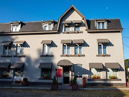 Luxury Holiday Home in Theux With Terrace and Playroom