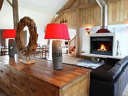 Rural Renovated Farmhouse With Large Garden